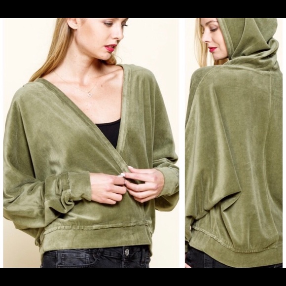Gorgeous Moss Green Surplice Pullover Hoodie - Picture 7 of 8